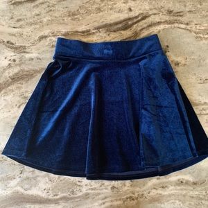 🦋Velvet mini skirt